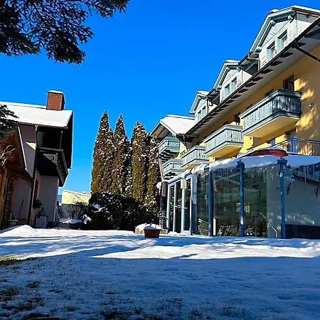 Hotel Alpinhotel Maistatt 4*